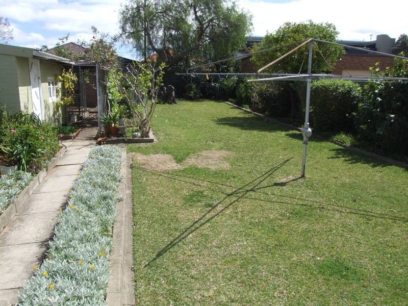 67 Leylands Parade, Belmore NSW 2192