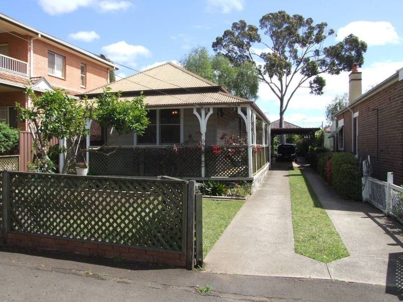 69 Leylands Parade, Belmore NSW 2192