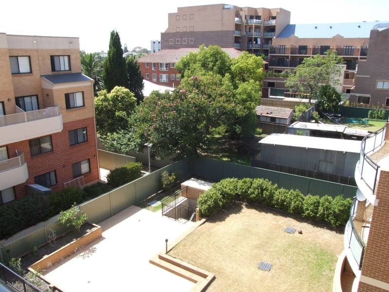 8-16 Eighth Avenue, Campsie NSW 2194