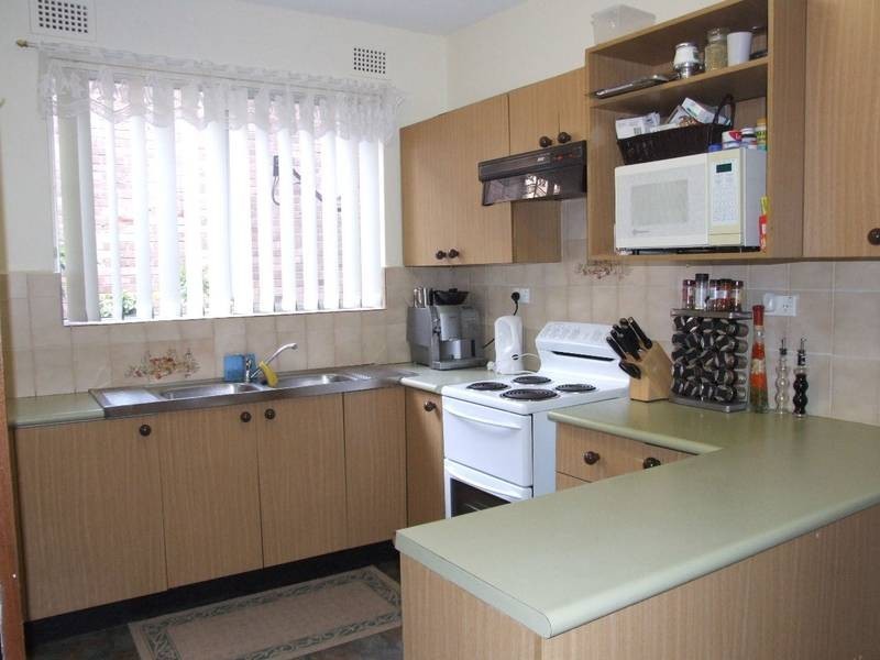 3/4 Mooney Street, Strathfield South NSW 2136