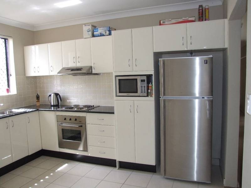 2/5 Allan Avenue, Belmore NSW 2192