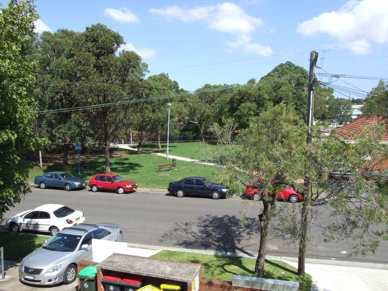 1/5 Myers Street, Roselands NSW 2196