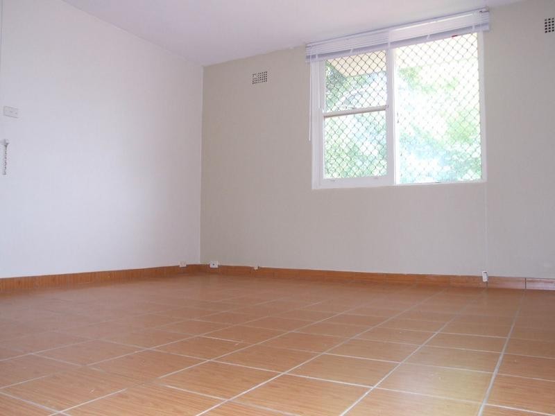 8/10 Renown Avenue, Wiley Park NSW 2195