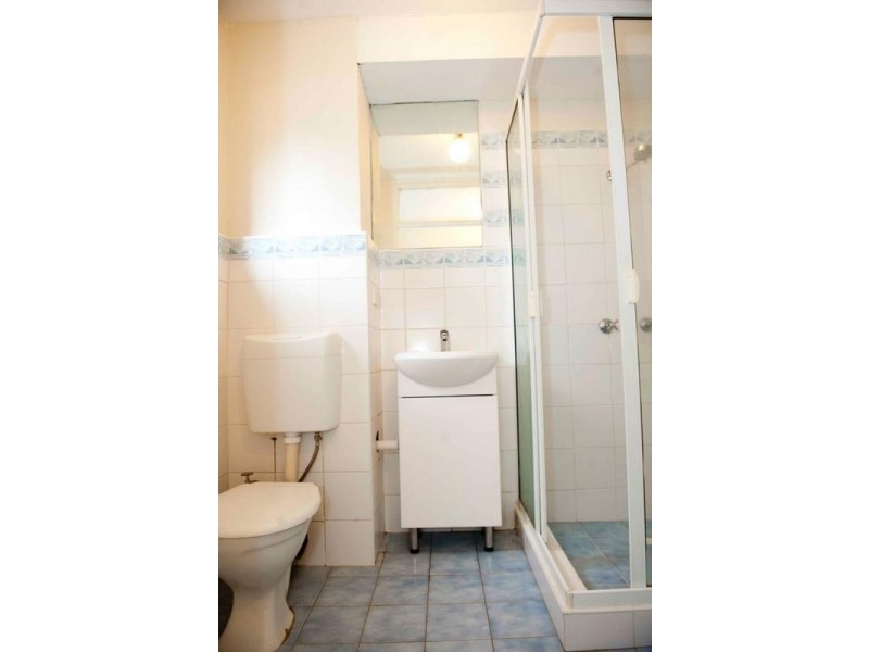 8/10 Renown Avenue, Wiley Park NSW 2195