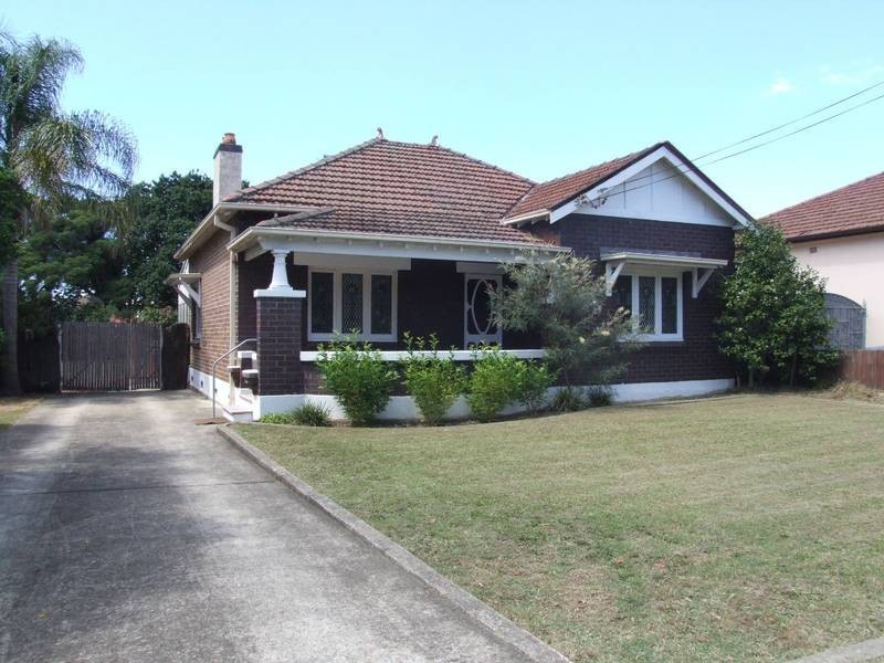 14 Acacia Street, Belmore NSW 2192