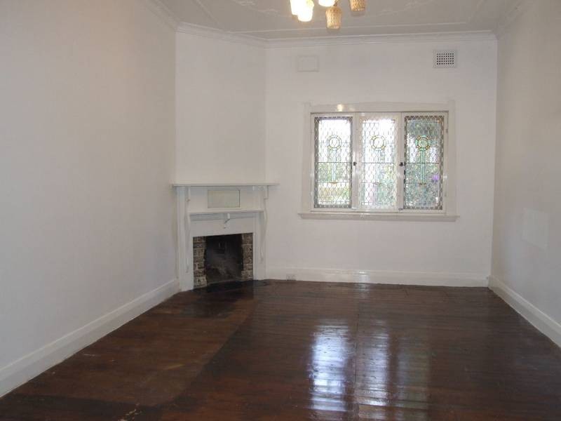 14 Acacia Street, Belmore NSW 2192