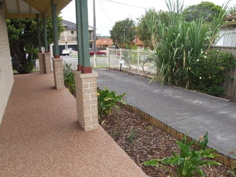 1/19 Lancaster Avenue, Punchbowl NSW 2196