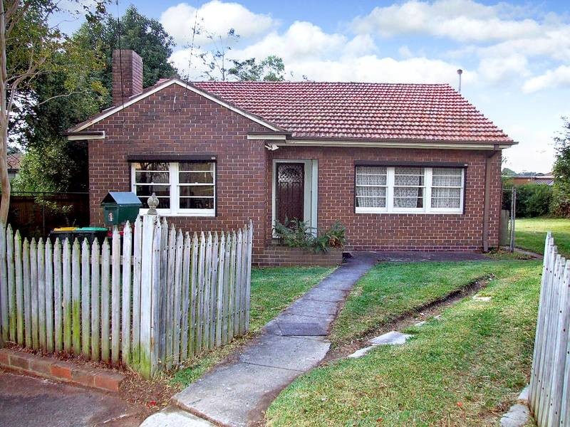 1 Price Avenue, Belmore NSW 2192