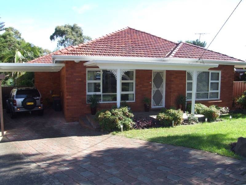 4 Boxley Crescent, Bankstown NSW 2200