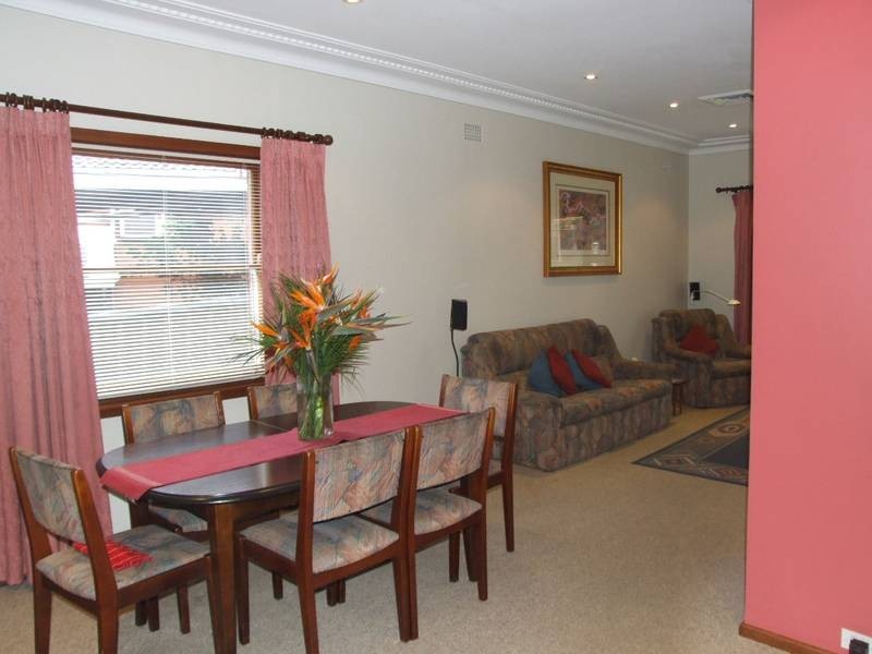 4 Boxley Crescent, Bankstown NSW 2200