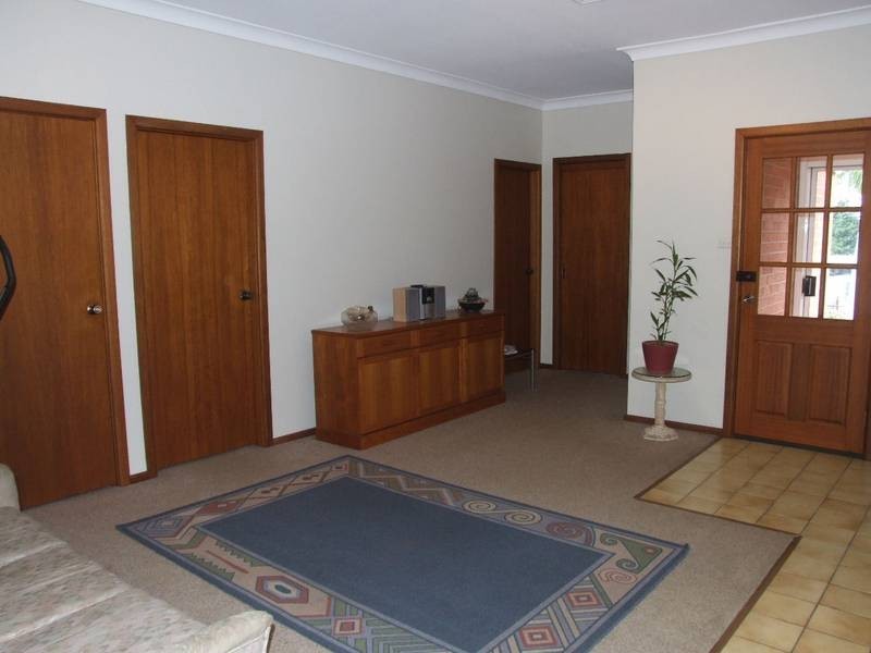 4 Boxley Crescent, Bankstown NSW 2200