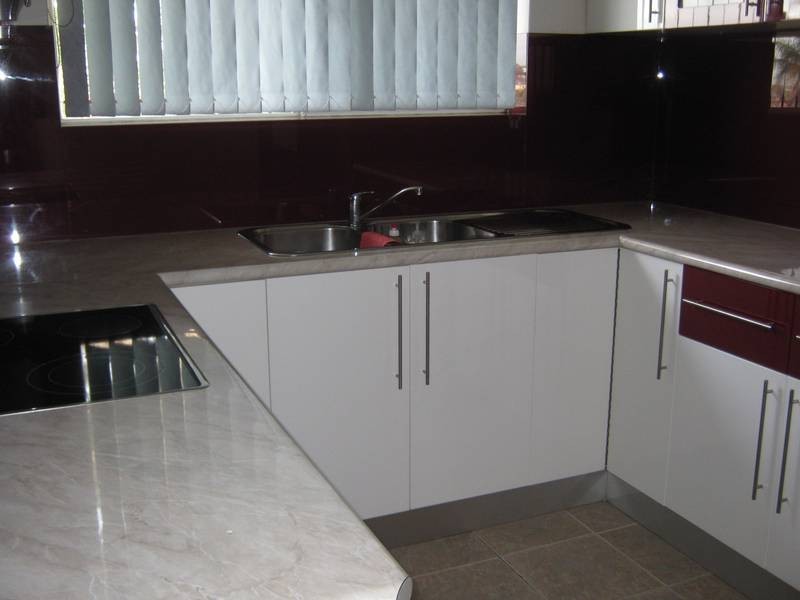 8/25 PHILLIP, Roselands NSW 2196