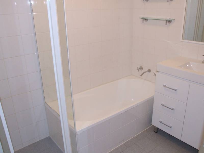 13/29-33 De Witt Street, Bankstown NSW 2200