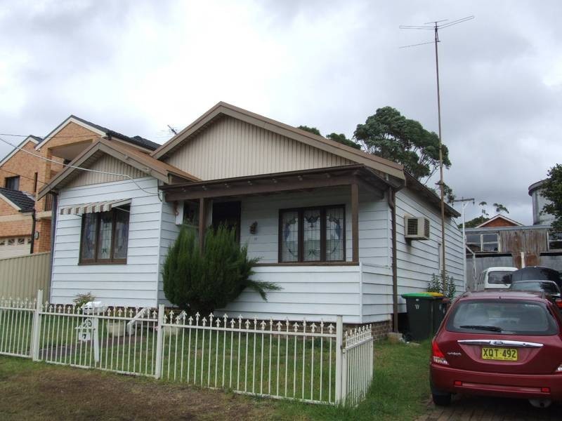 17 Ridgewell Street, Roselands NSW 2196