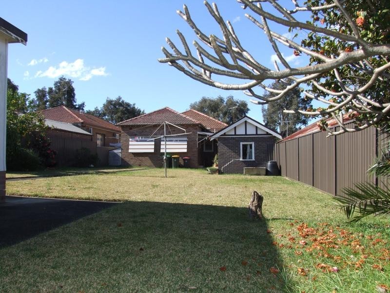 13 Acacia Street, Belmore NSW 2192