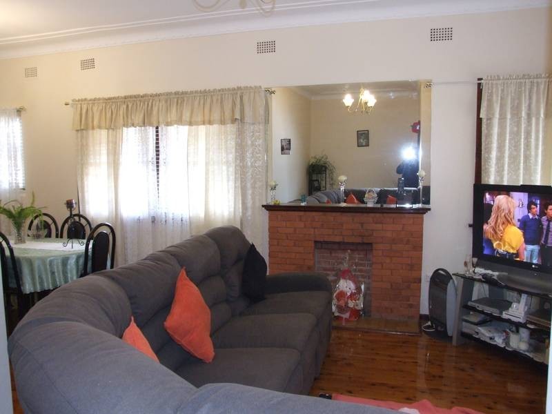 7 Pelman Avenue, Belmore NSW 2192