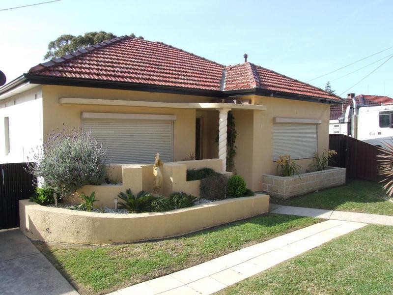 19 Moorefields Road, Kingsgrove NSW 2208