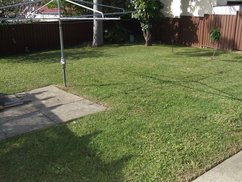 19 Moorefields Road, Kingsgrove NSW 2208