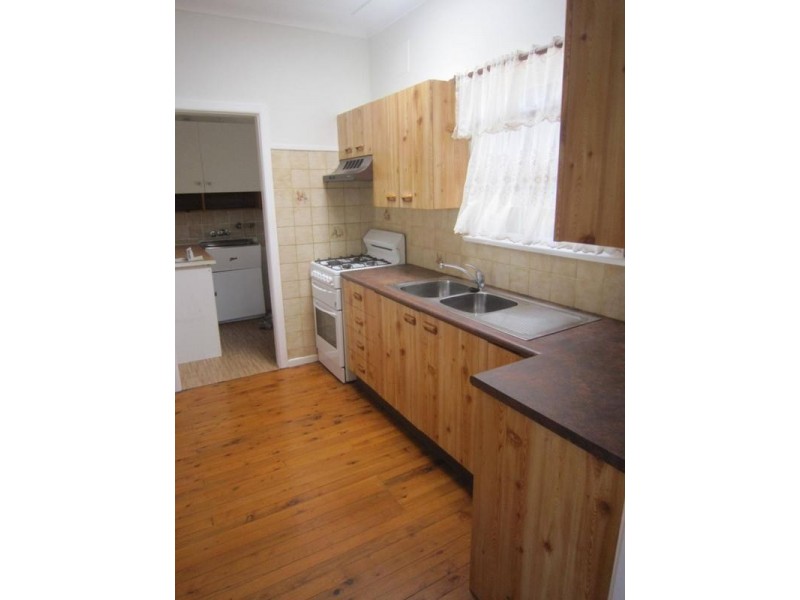 5 Eleanor Avenue, Belmore NSW 2192