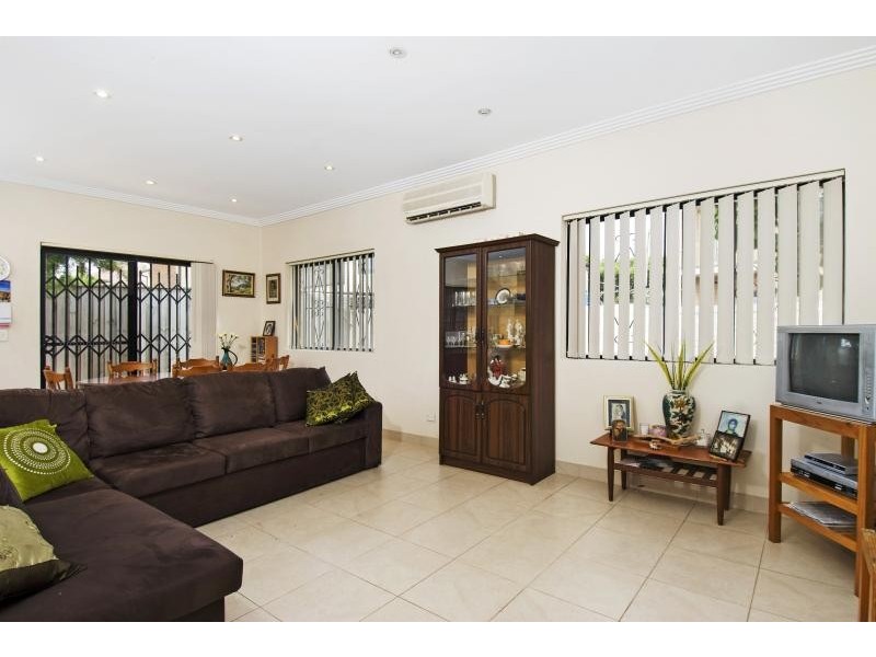 5/6 Allegra Avenue, Belmore NSW 2192