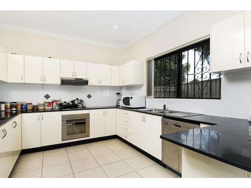 5/6 Allegra Avenue, Belmore NSW 2192