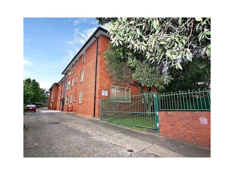 4/527 Burwood Road, Belmore NSW 2192