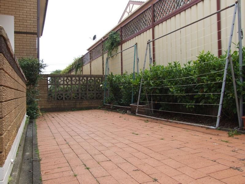 2/10 St Clair Street, Belmore NSW 2192