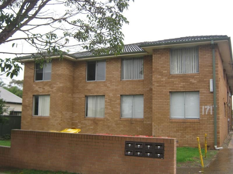 Punchbowl NSW 2196