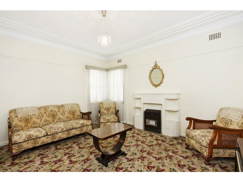 38 Proctor Avenue, Kingsgrove NSW 2208