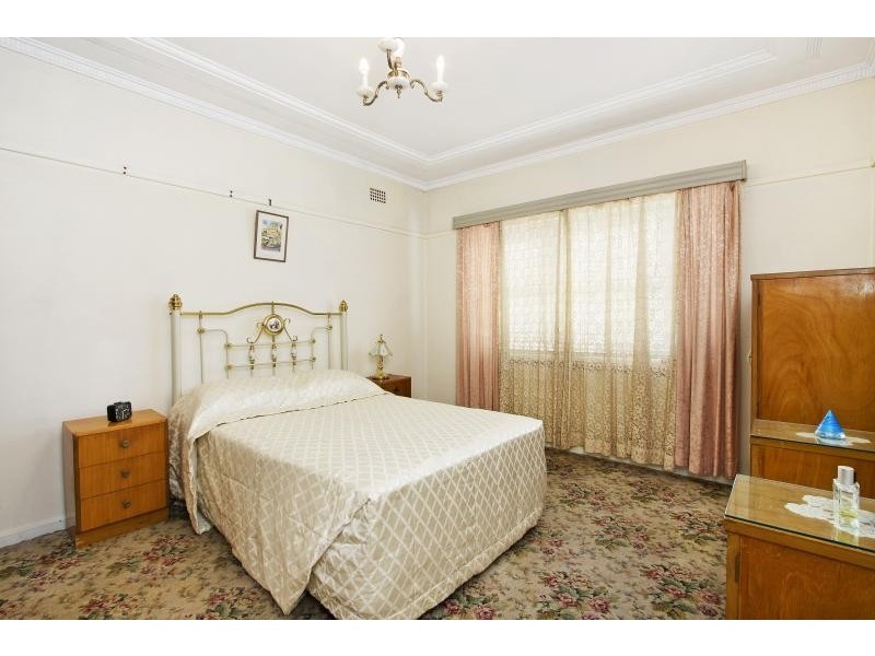 38 Proctor Avenue, Kingsgrove NSW 2208