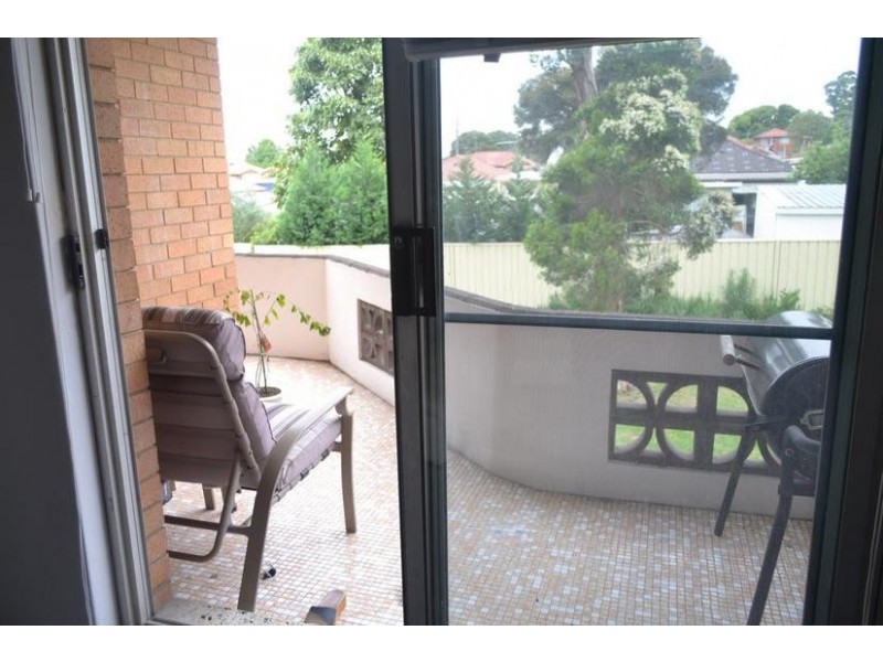 1/65 Shadforth Street, Wiley Park NSW 2195
