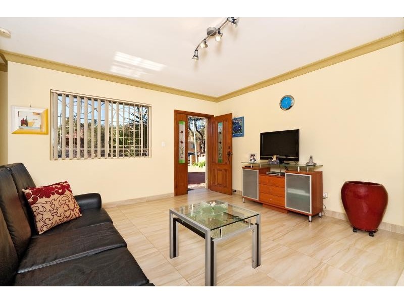 1/33 Anderson Street, Belmore NSW 2192