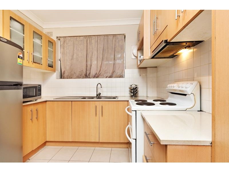 2/104 Leylands Parade, Belmore NSW 2192