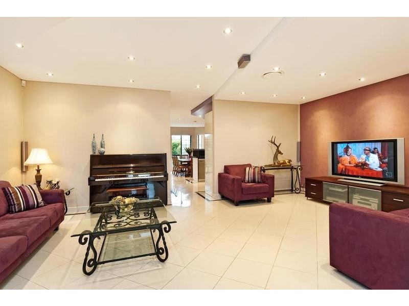 38 Cleary Avenue, Belmore NSW 2192