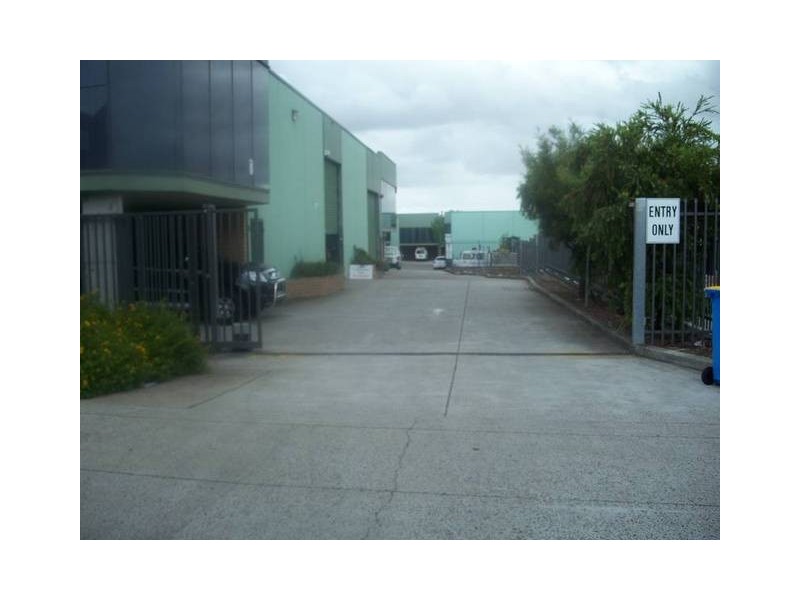 13/112 Benaroon Road, Lakemba NSW 2195