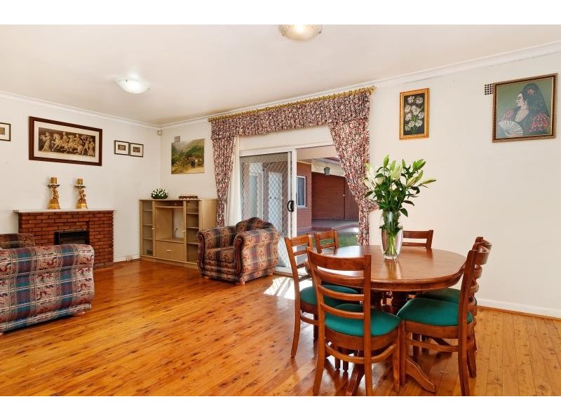 30 Paxton Avenue, Belmore NSW 2192