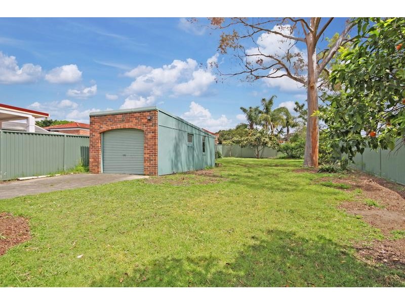 7 Enoggera Road, Beverly Hills NSW 2209