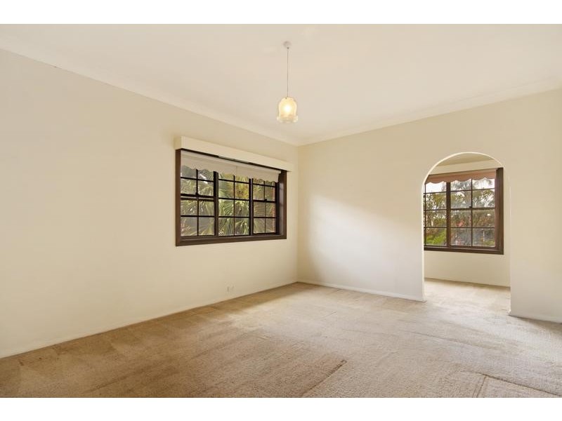 7 Enoggera Road, Beverly Hills NSW 2209