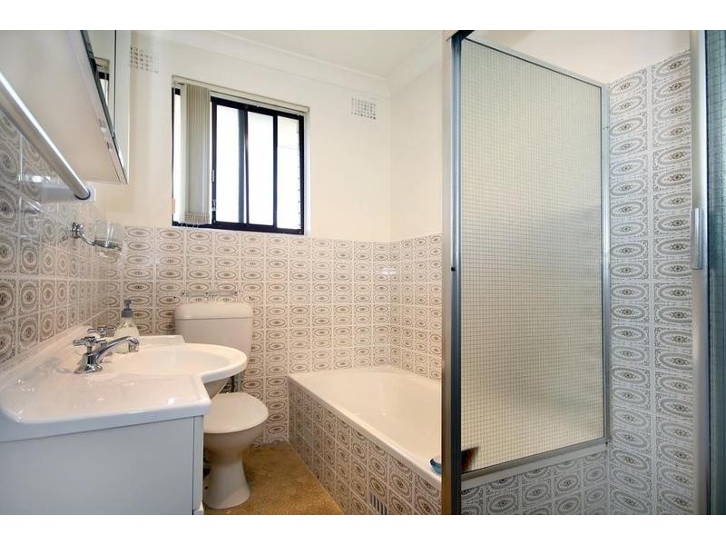 11/25 Myers Street, Roselands NSW 2196