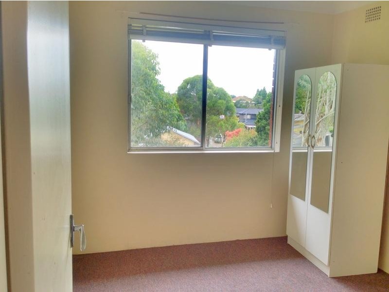 4/44 Stoddart Street, Roselands NSW 2196