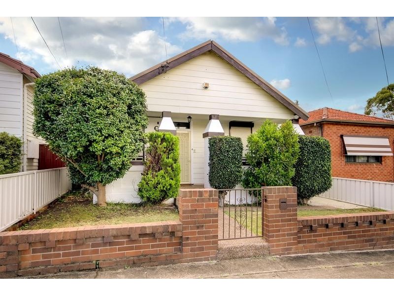 32 Trafalgar Street, Belmore NSW 2192