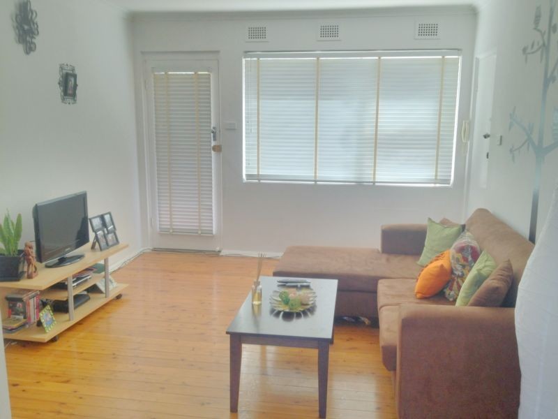 1/4 St Judes Cres, Belmore NSW 2192