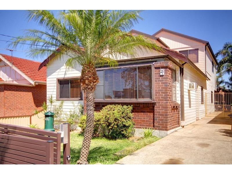 21 Legge Street, Roselands NSW 2196