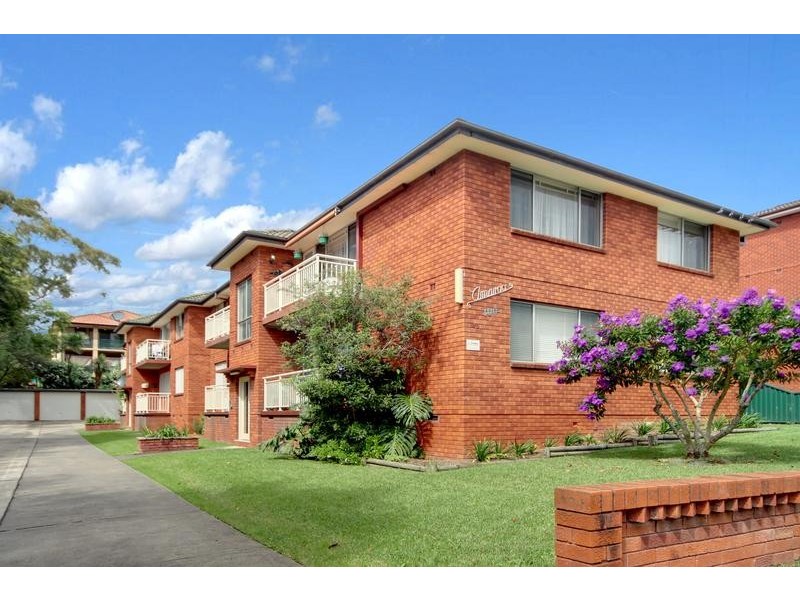 3/100 Leylands Parade, Belmore NSW 2192