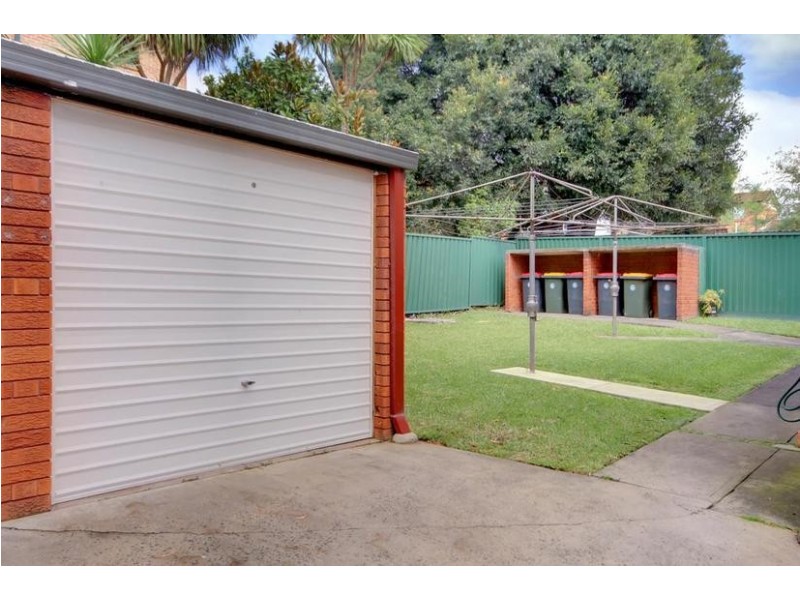 3/100 LEYLAND PARADE, Belmore NSW 2192