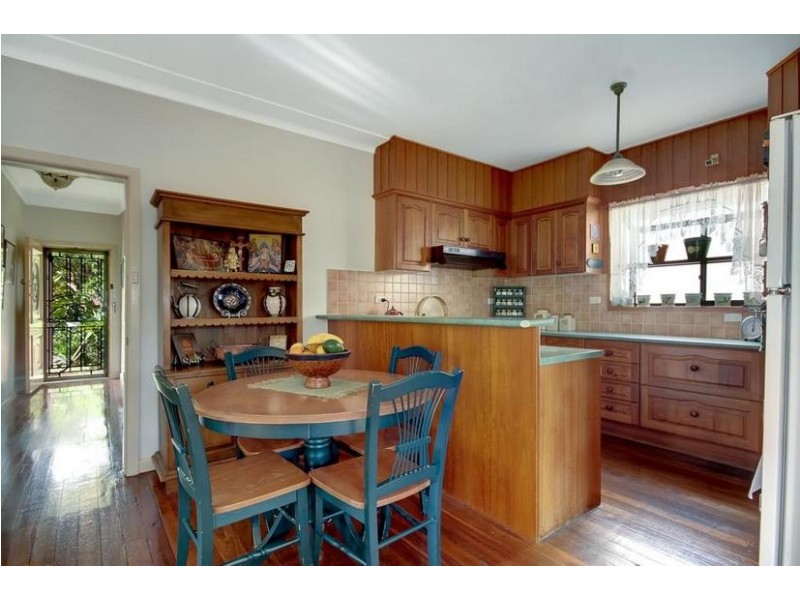 7 Rosebank Avenue, Kingsgrove NSW 2208