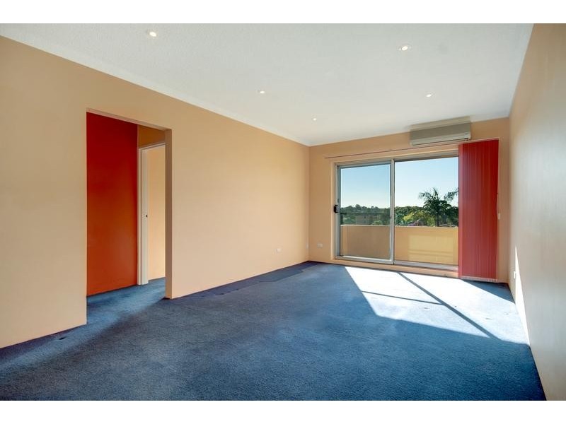 9/90 Sproule Street, Lakemba NSW 2195