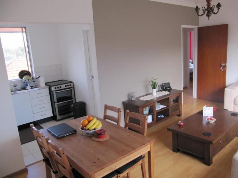 4/108 ERNEST STREET, Lakemba NSW 2195