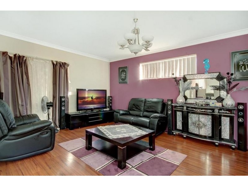 2/138 Greenacre Road, Greenacre NSW 2190
