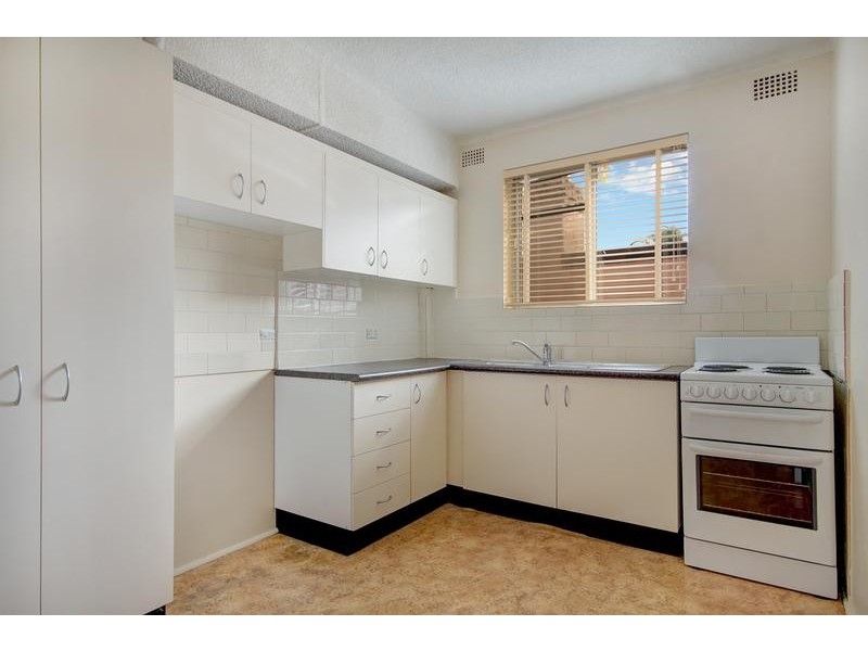 10 Oxford Street, Belmore NSW 2192